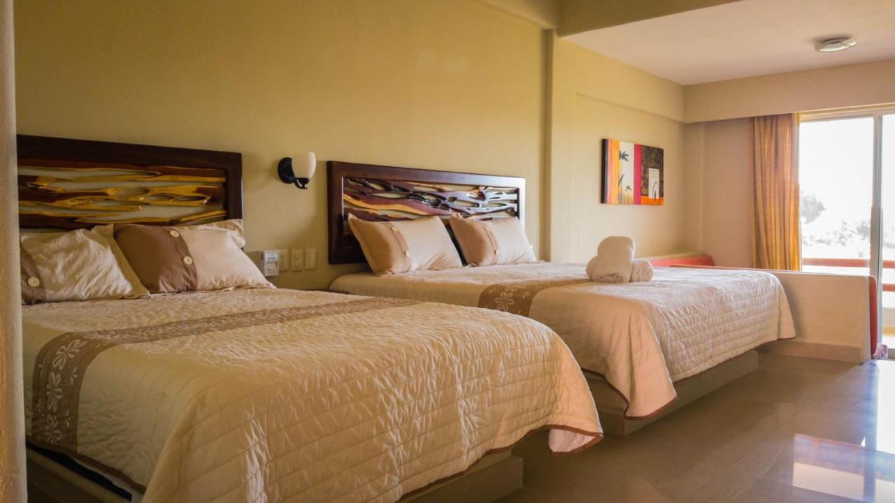 Bonito Hotel By Arans Zihuatanejo Buitenkant foto